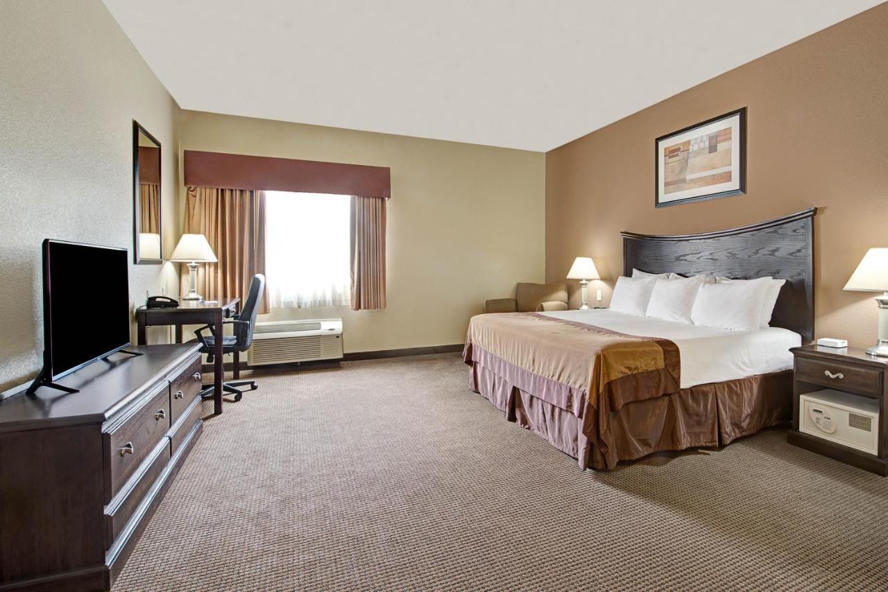 Baymont By Wyndham Decatur Hotel Kültér fotó