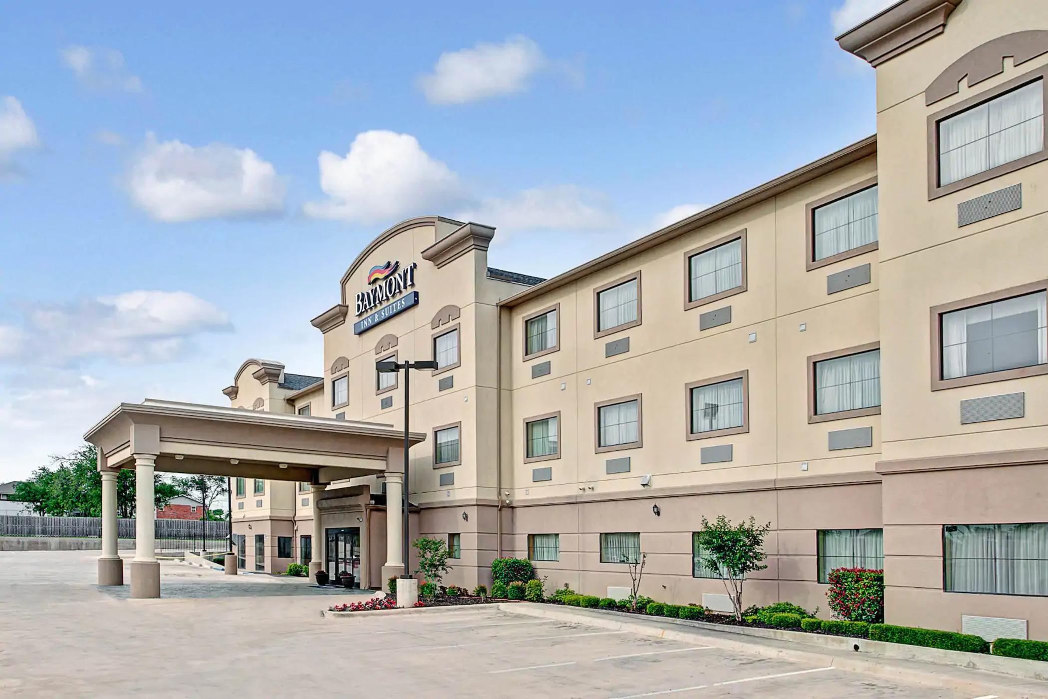 Baymont By Wyndham Decatur Hotel Kültér fotó