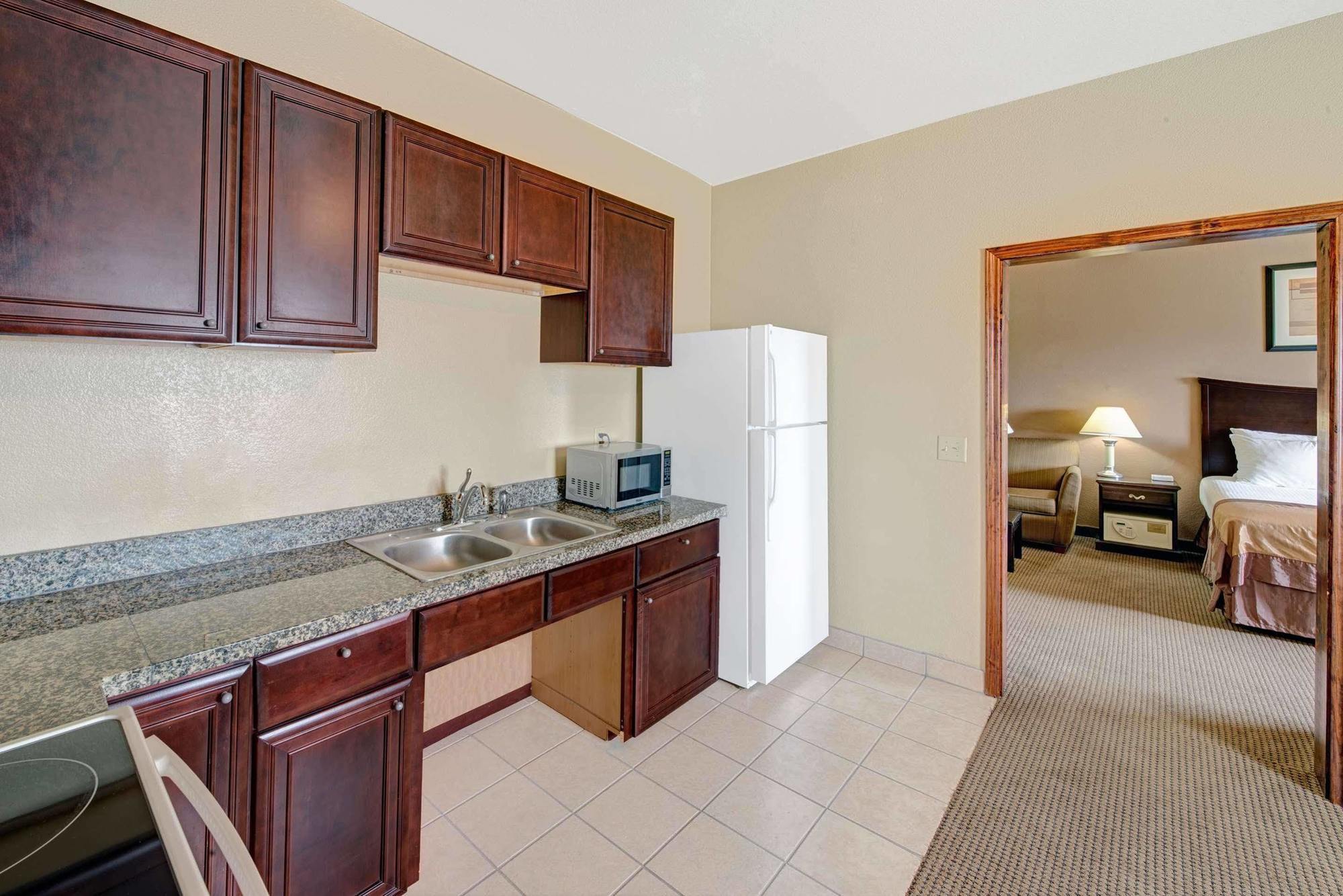 Baymont By Wyndham Decatur Hotel Kültér fotó