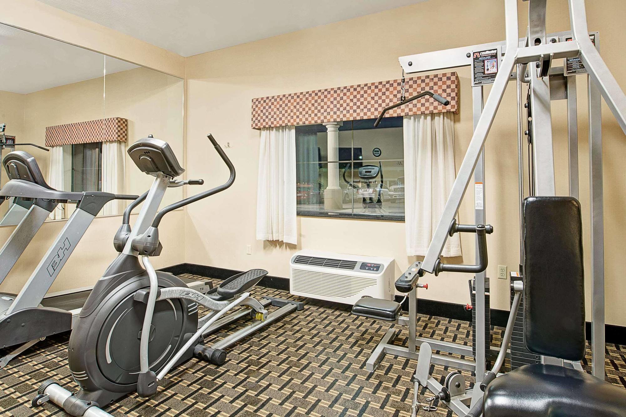 Baymont By Wyndham Decatur Hotel Kültér fotó